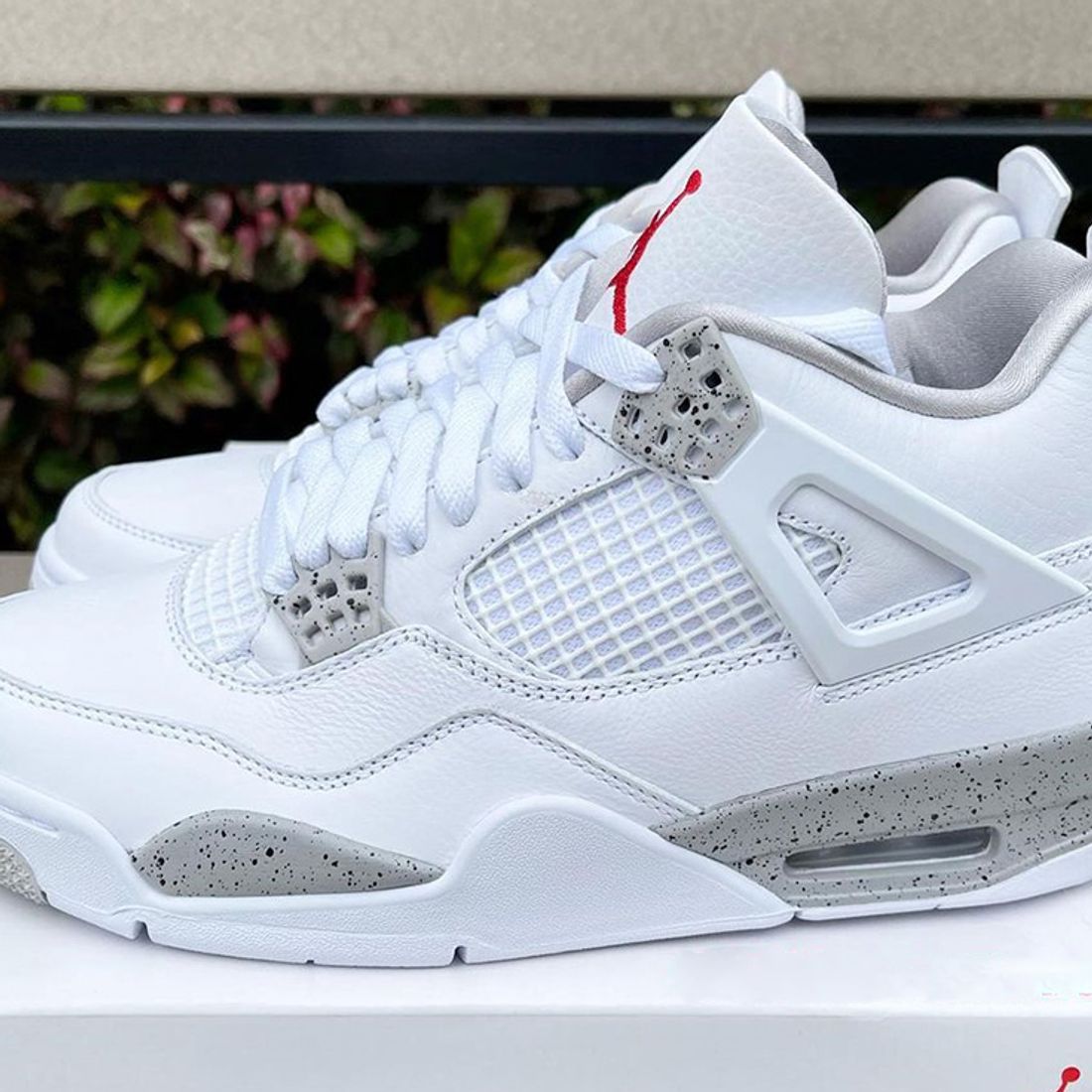 retro 4 white oreo outfit